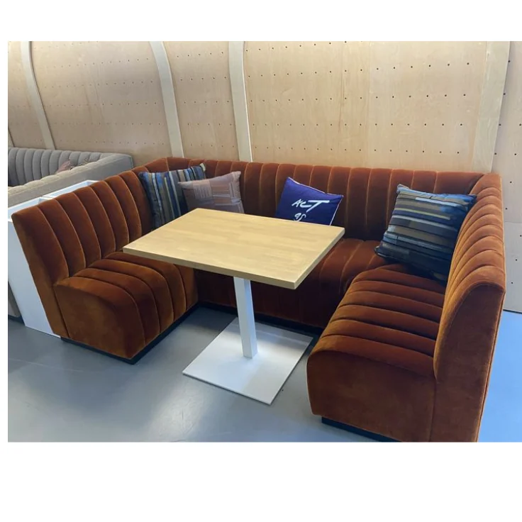 Curved VIP booth — Furniture reference 1