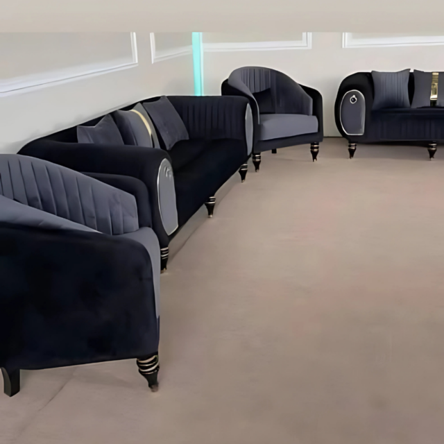 Habibi Ring Couch