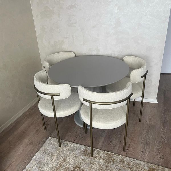 Wooden round or Oval dining table with chairs - Boston