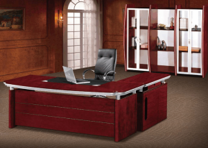 Elegant Chicago Executive Desk – Style Meets Functionality