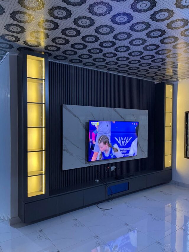 Graphite Marble Gallery TV Wall