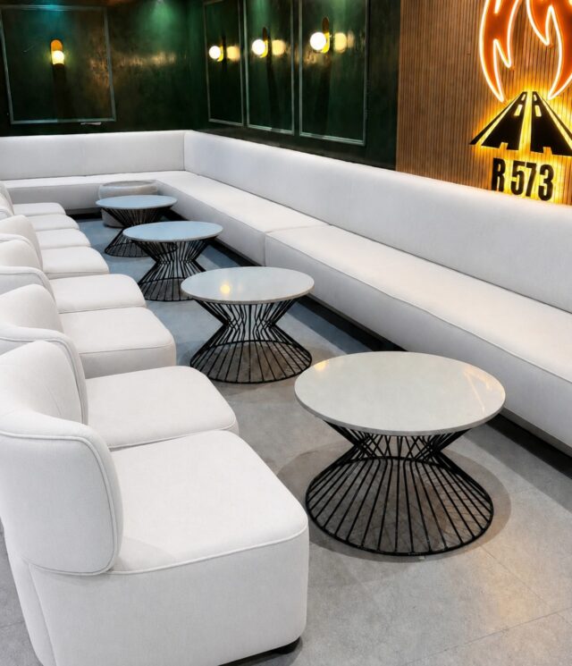 Arctic Lounge Straight Banquette