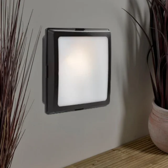 Eurolux B118B ABS Square B/Head Black 1xE27