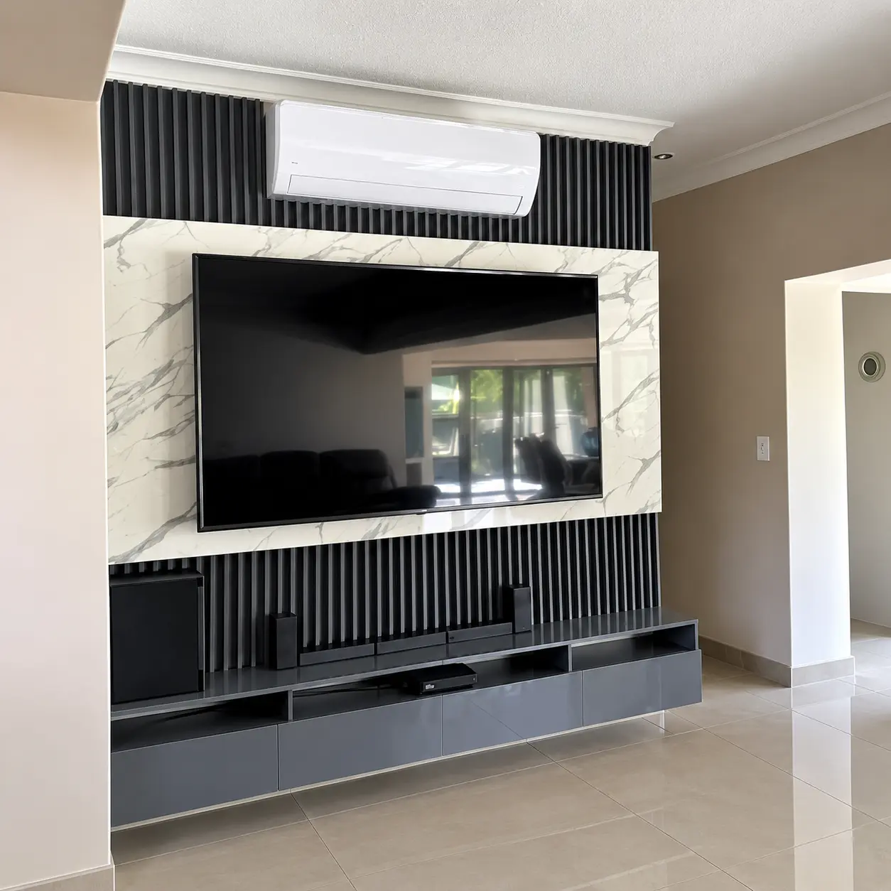 Monochrome Marble-Effect Media Wall — MJ Collection 1 Monochrome Marble-Effect Media Wall — MJ collection design reference